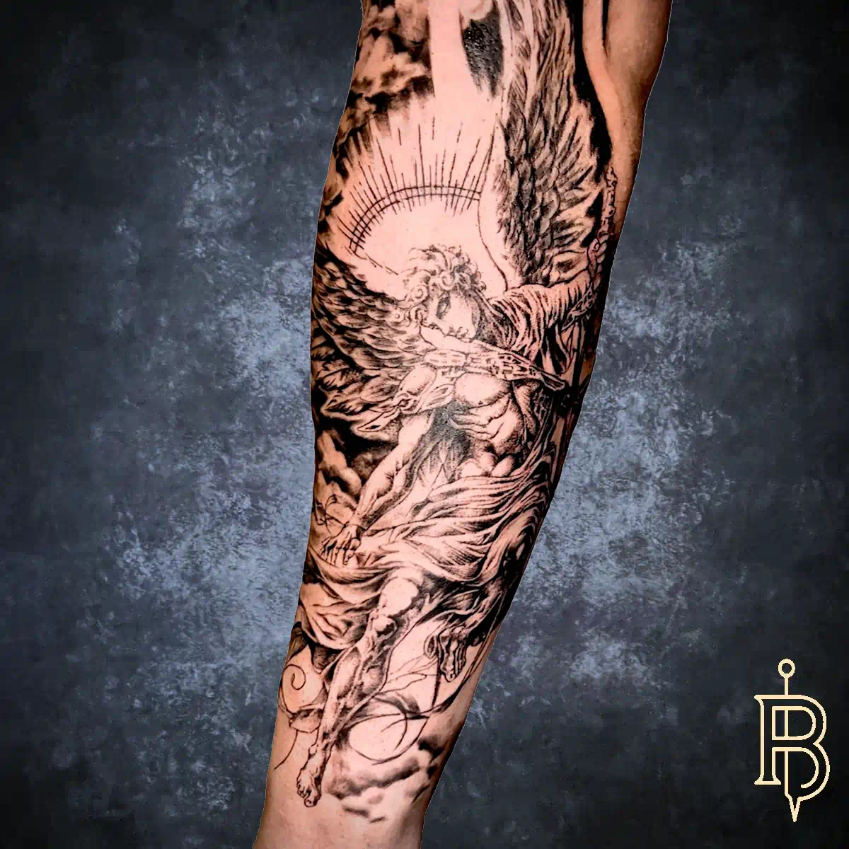 Realistisches Engel Tattoo – Black & Grey Stil